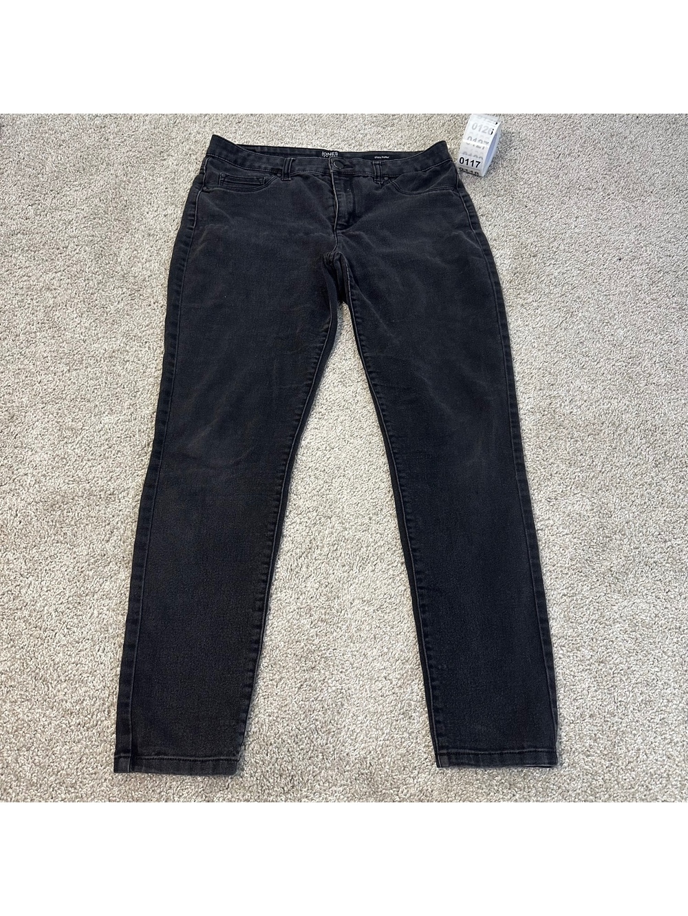 Jones New York Essex Skinny black jeans